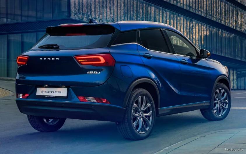 Maletero espacioso del Seres 3