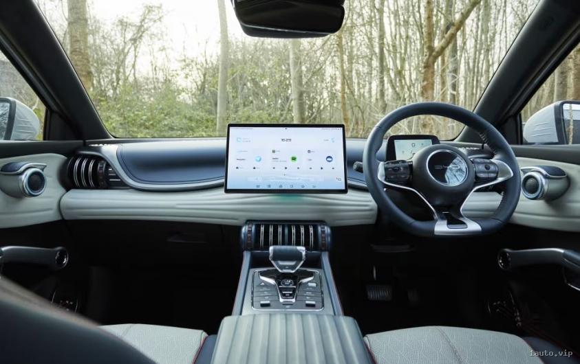 Interior y tablero del BYD Atto 3